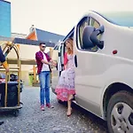 Blanca & מלון ולאסיץ