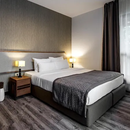 Hotel Blanca & 5*