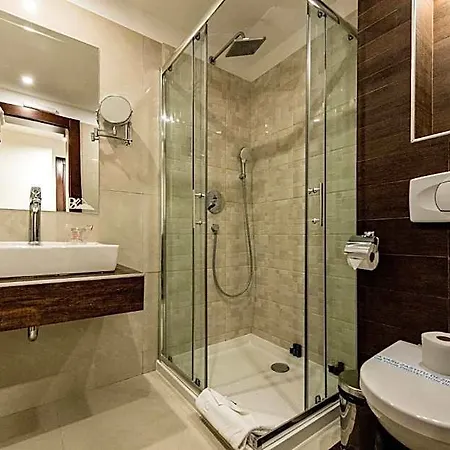 Hotel Blanca &