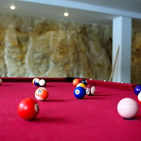 Hotel Blanca &