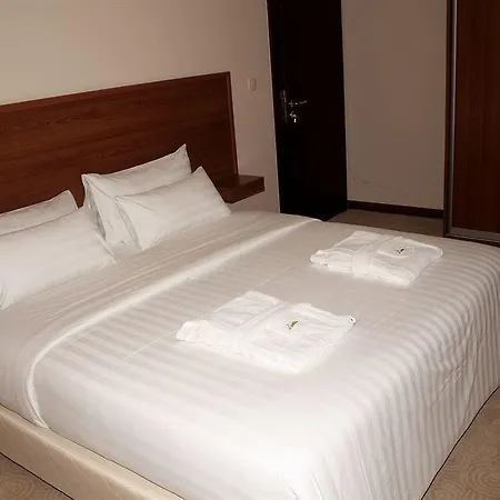 Blanca & Hotel 5*